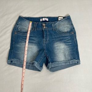 NOBO No Boundaries Blue Jean Shorts Distressed Size 13 Embroidered Pockets